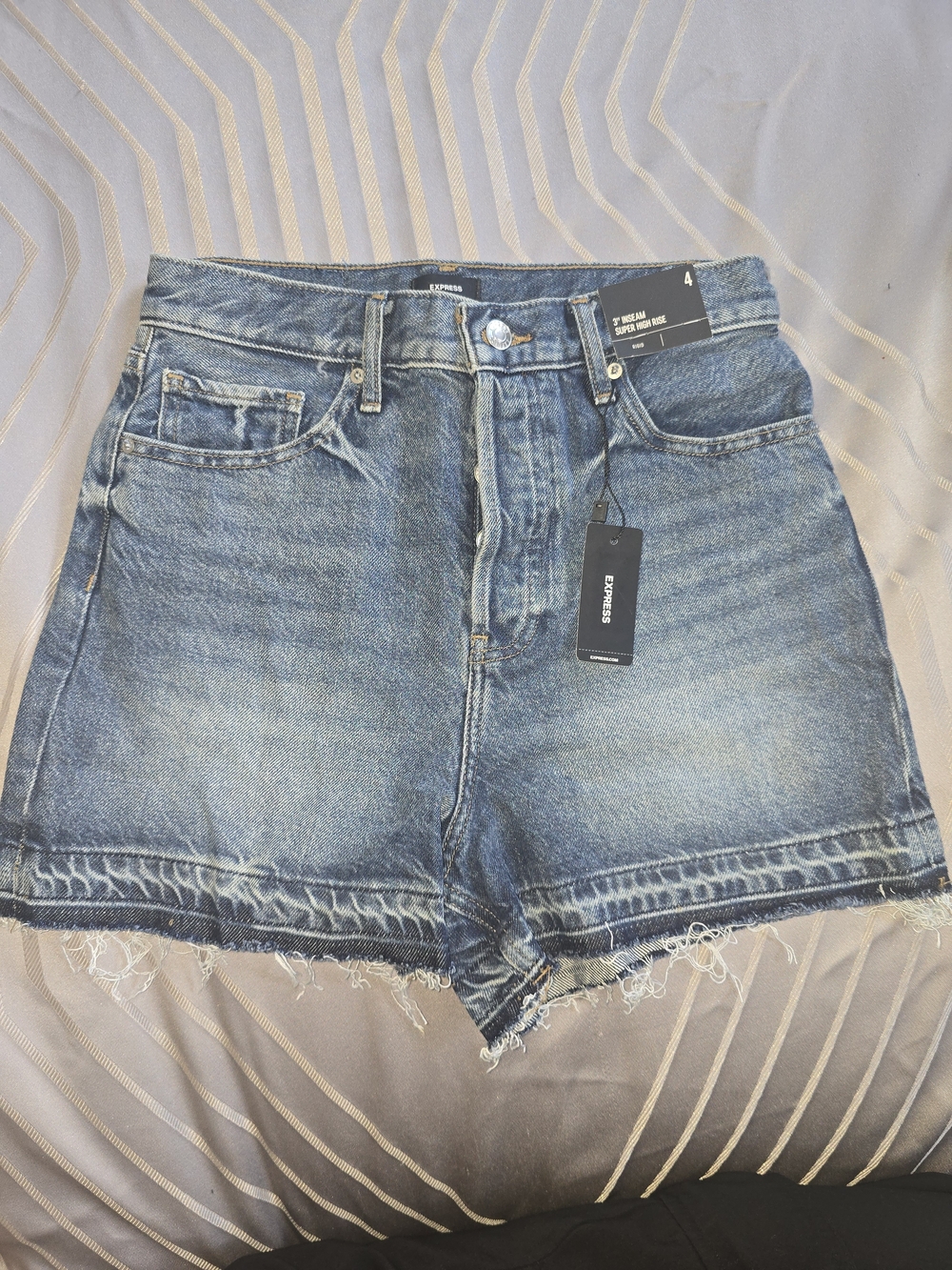 Express High-Rise Frayed Hem Denim Shorts - Blue